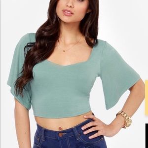 Crop top